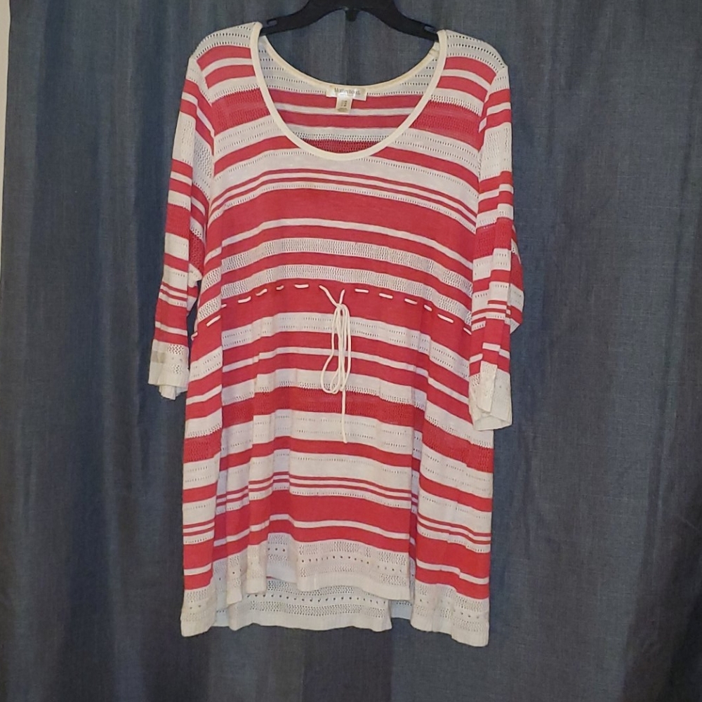 Plus size maternity top